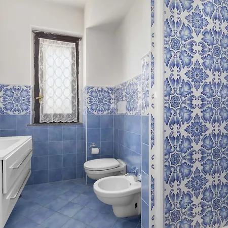 - Grazia Villa Castellammare di Stabia