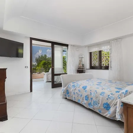 - Grazia Villa *